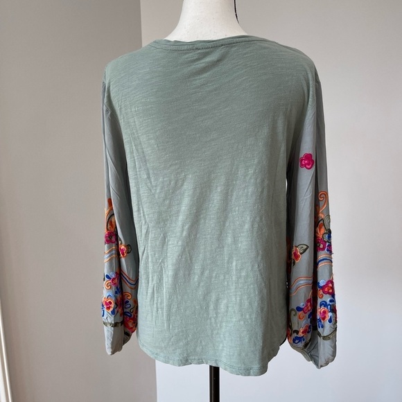 Umgee USA size small long sleeve embroidered blouse casual business work - Picture 3 of 12